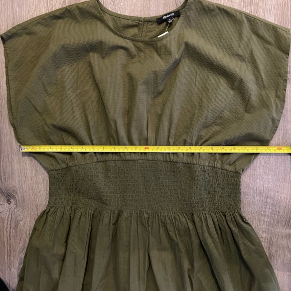 Madewell Plus Smocked-Waist Midi Dress in Stripe Seersucker - Picture 9 of 11